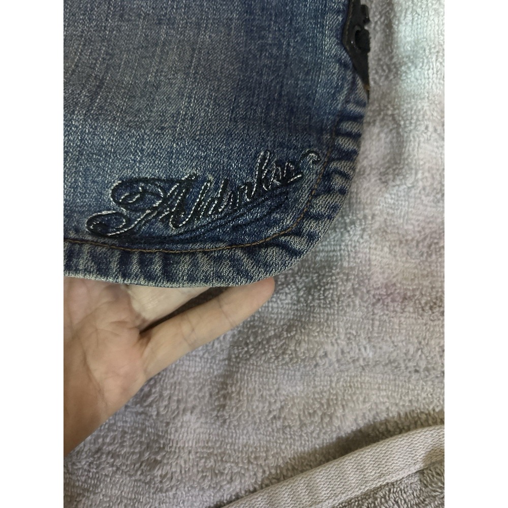 Akademiks Women's Denim Shorts Size 27 Lace Up Zip Detail Y2K Streetware - Picture 6 of 6